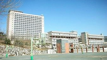 国民大学